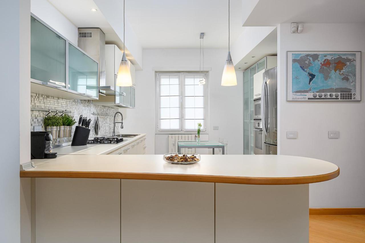 Stylish condo with jacuzzi garibaldi sempione 85m2 Milano Esterno foto