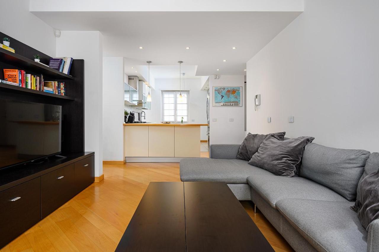 Stylish condo with jacuzzi garibaldi sempione 85m2 Milano Esterno foto